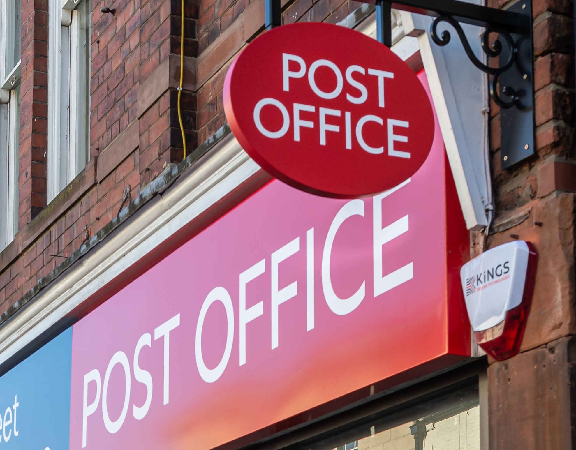 Weymouth High Street's post office is getting a major refurbishment and